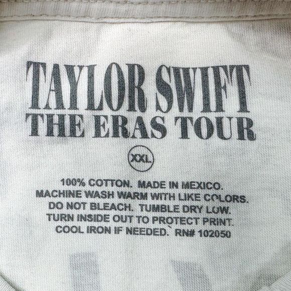 Taylor Swift The Eras Tour Official Merchandise - Crew Neck Tour Tee - 2XL - Picture 5 of 7